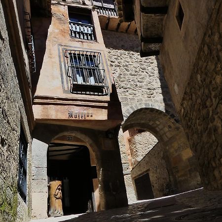 AlbarracínEl Torreon Del Adarveアパートメント エクステリア 写真