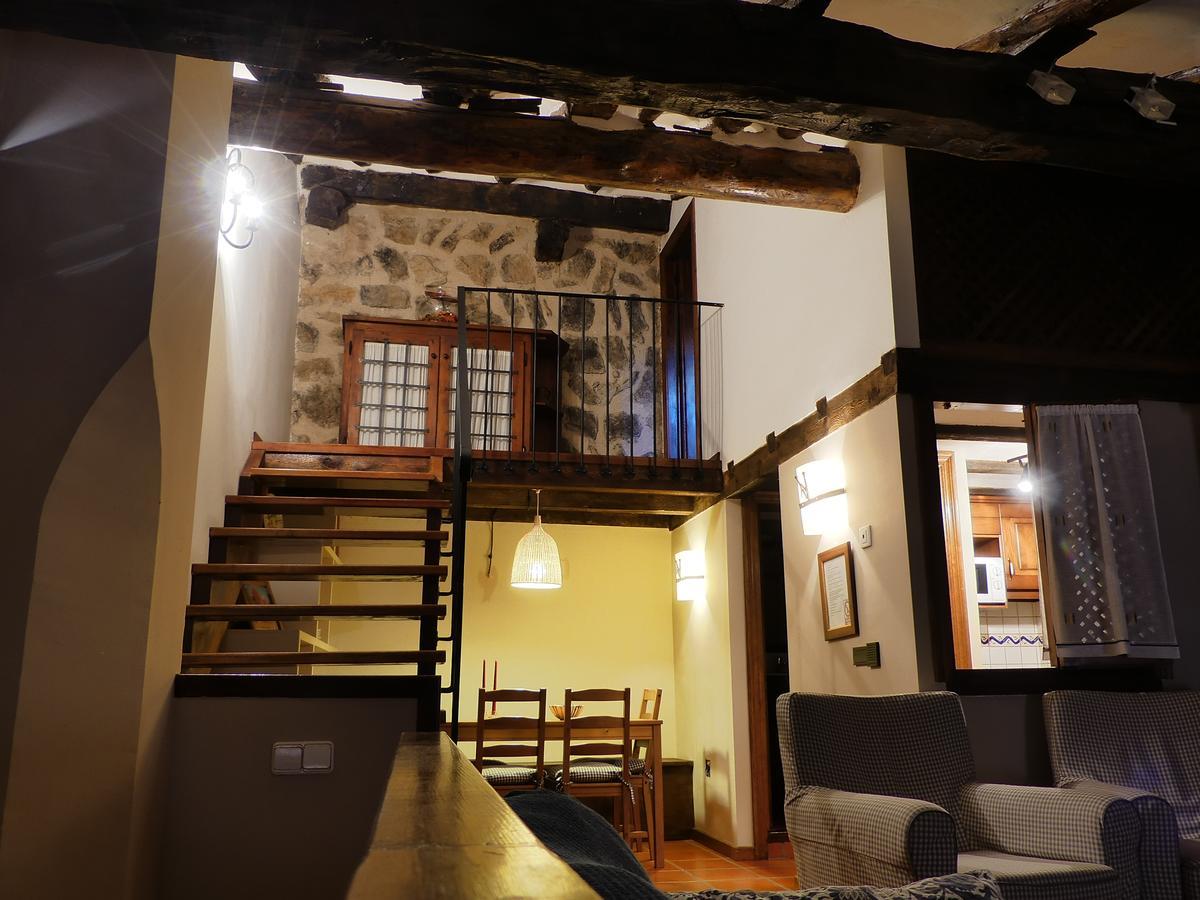 AlbarracínEl Torreon Del Adarveアパートメント エクステリア 写真