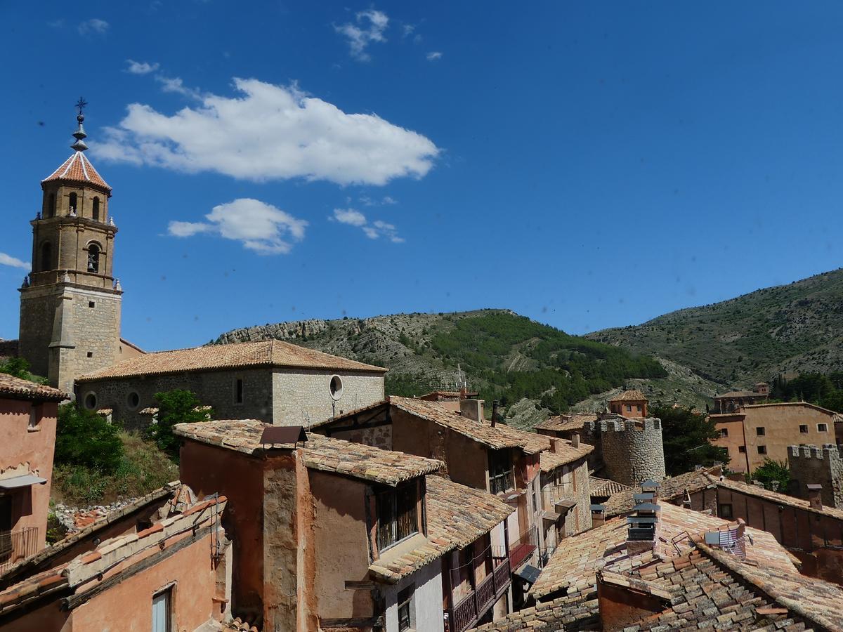 AlbarracínEl Torreon Del Adarveアパートメント エクステリア 写真